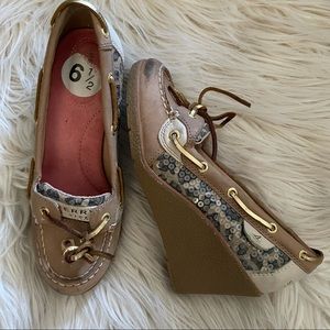 Sperry Wedge Heels Sz 6.5